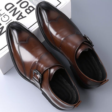 Slip-on casual leather shoes