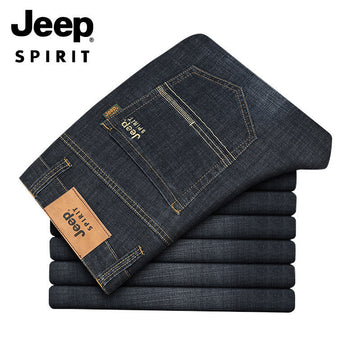 Fashionable and trendy new men's straight jeans